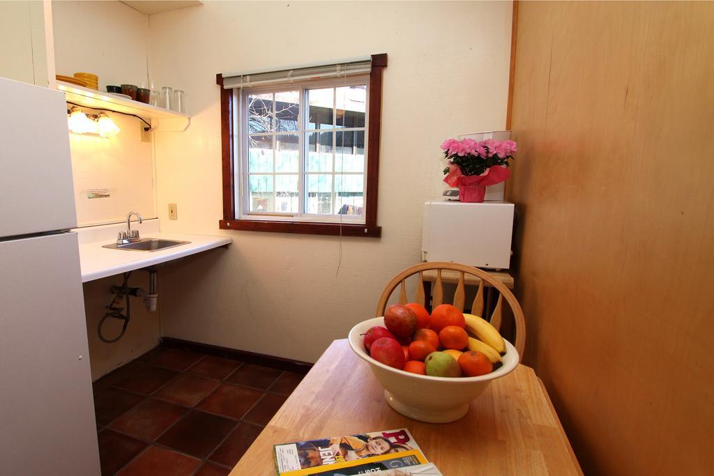 The Woods Hotel - Gay Lgbtq Cabins Guerneville Exterior foto