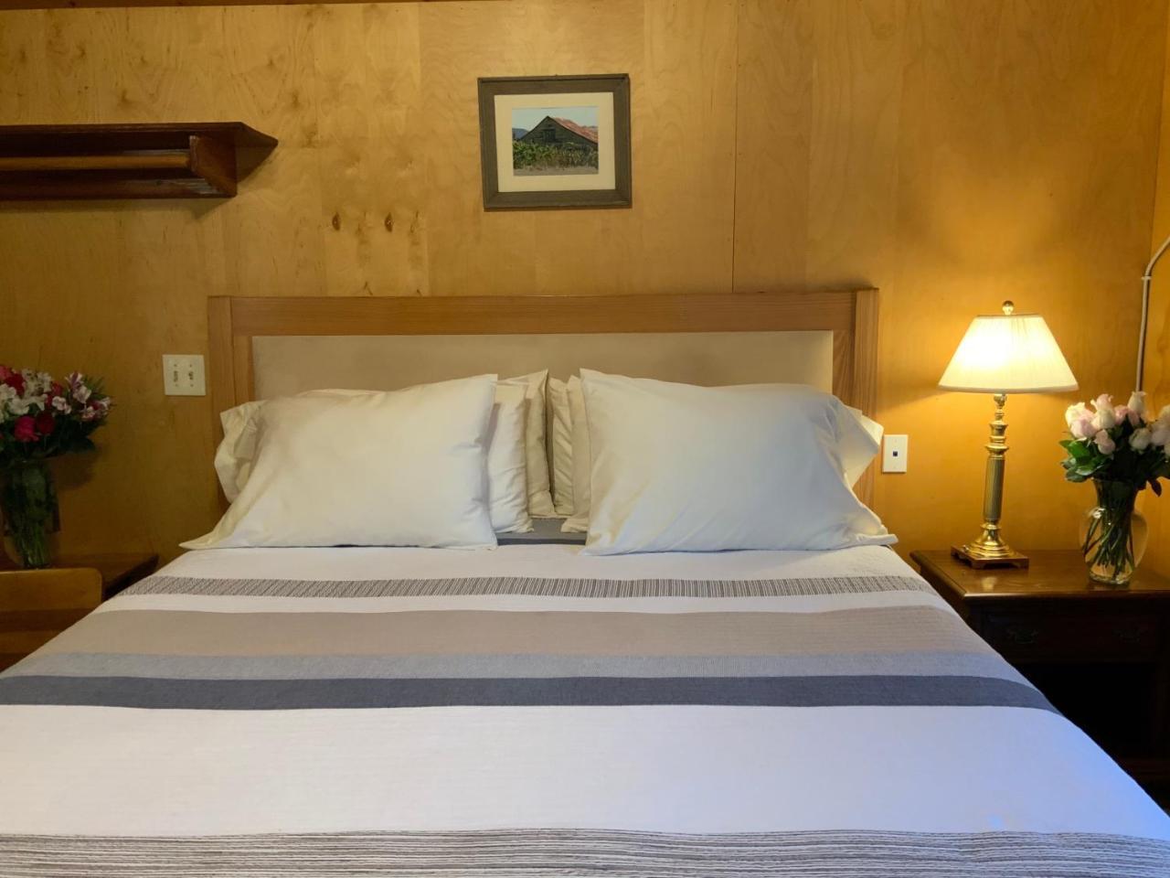 The Woods Hotel - Gay Lgbtq Cabins Guerneville Exterior foto